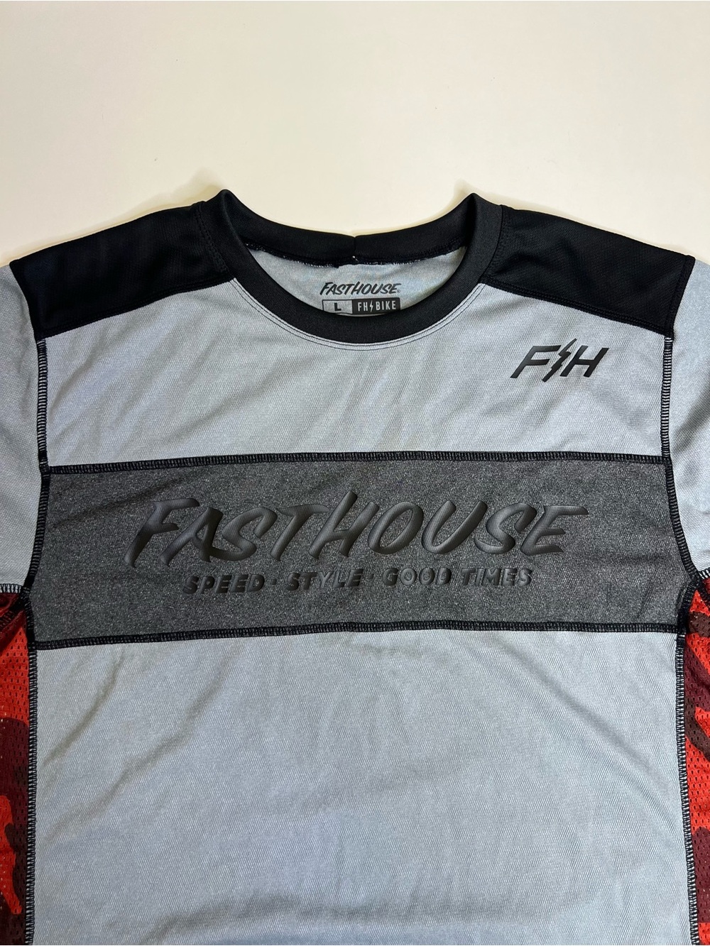 Fasthouse Classic Acadia Short Sleeve MTB Jersey Heather Gray - Size Large - Picture 6 of 10